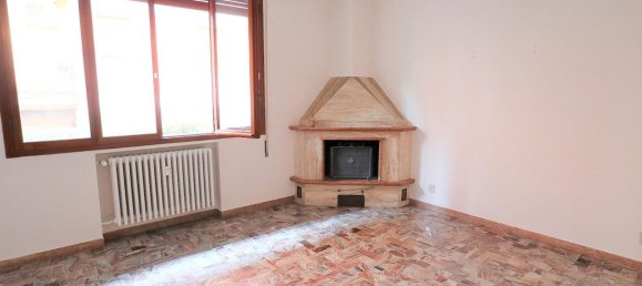 4 bedrooms Apartment in Casalecchio di Reno, Italy No. 125505 5