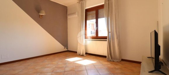 2-Zimmer Wohnung in Mantua, Italy, Nr. 338417 3