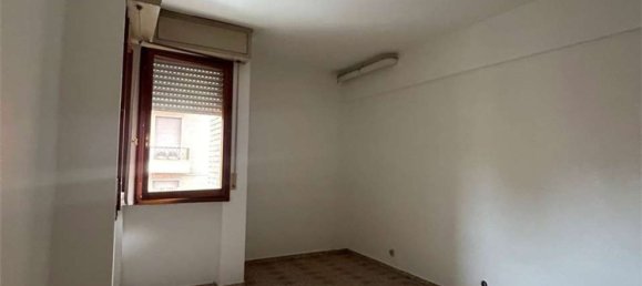 4 rooms Apartment in Vignola, Italy No. 234727 14