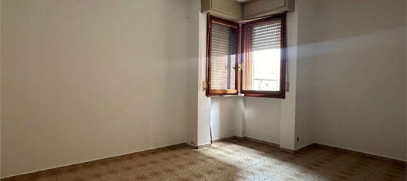 4 rooms Apartment in Vignola, Italy No. 234727 13