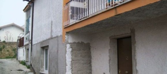 3 rooms Apartment in Velletri, Italy No. 119866 3