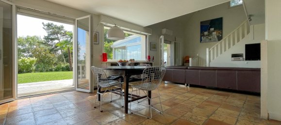 4 bedrooms House in Montlhery, France No. 351839 7