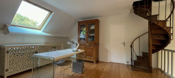 4 bedrooms House in Montlhery, France No. 351839 16