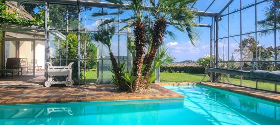 4 bedrooms House in Montlhery, France No. 351839 2