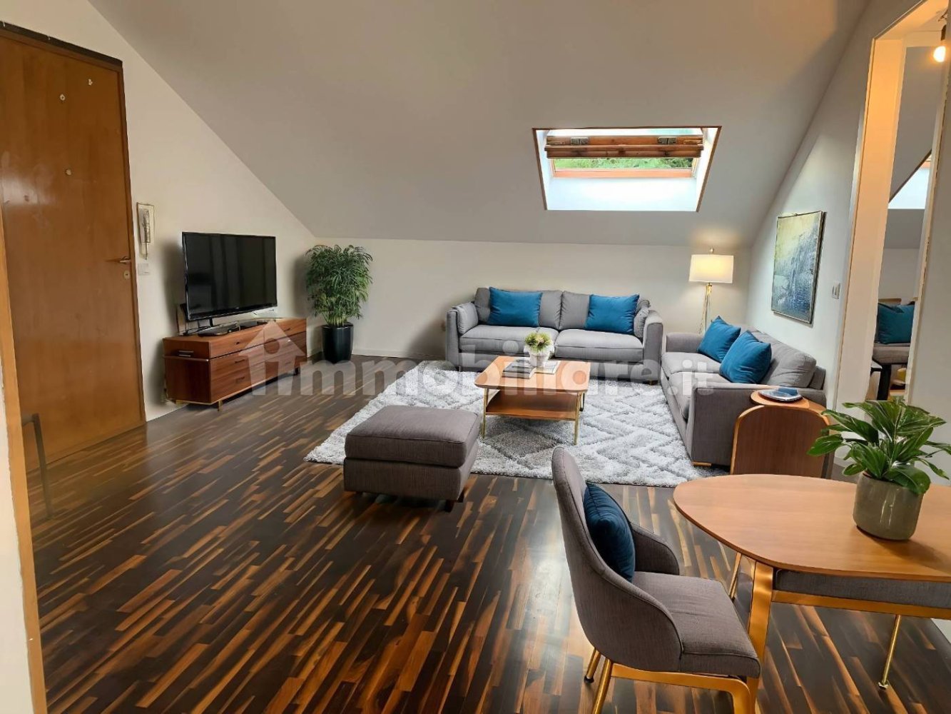 2 Schlafzimmer Wohnung in Trezzano Rosa, Italy, Nr. 270087