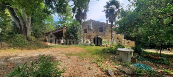 6 bedrooms Apartment in Poggibonsi, Italy No. 49647 5