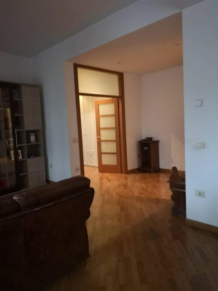 5-Zimmer Wohnung in San Giovanni Valdarno, Italy, Nr. 27757