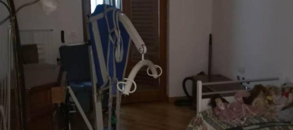 5-Zimmer Wohnung in San Giovanni Valdarno, Italy, Nr. 27757 5