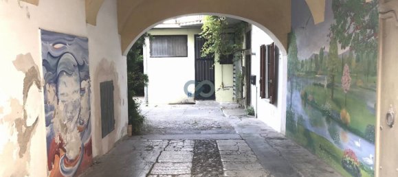 Edificio de 5 habitaciónes en Lonato del Garda, Italy No. 122936 7
