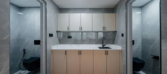 93m² Office in Jumeirah Lake Towers, UAE No. 108482 6