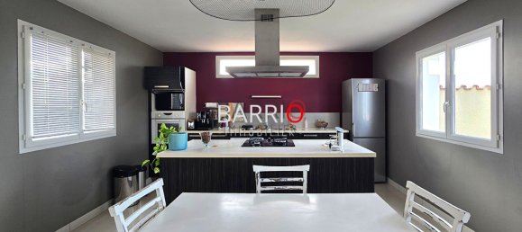 3 bedrooms Villa in Elne, France No. 281982 9