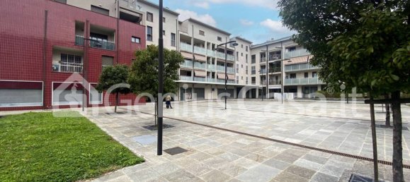 1غرفة عقار تجاري في Cologno Monzese, Italy رقم 176225 18