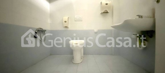 1غرفة عقار تجاري في Cologno Monzese, Italy رقم 176225 11