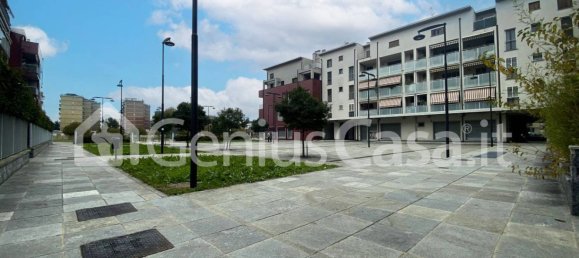 1غرفة عقار تجاري في Cologno Monzese, Italy رقم 176225 16