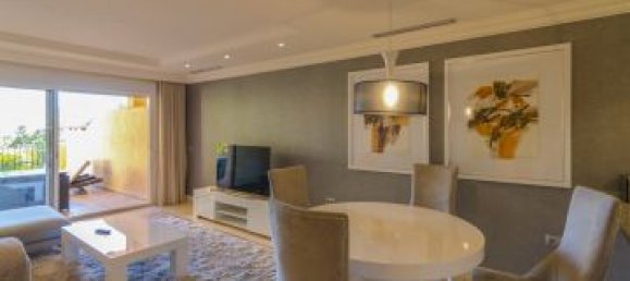 2 bedrooms Apartment in Marbella, Spain No. 115421 2