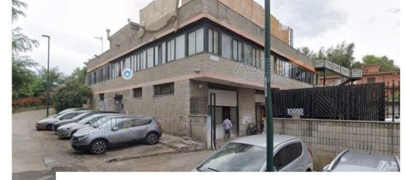 Almacén en Naples, Italy 370 m² No. 12490 8