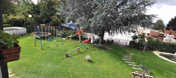 8-salle Appartement à Cuneo, Italy No. 26834 12