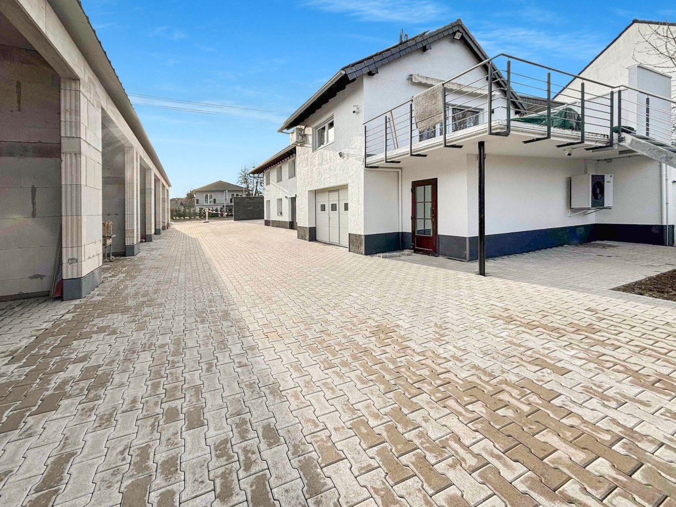 Edificio de 4 habitaciónes en Essen, Germany No. 31301