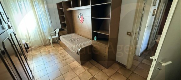 3 Schlafzimmer Wohnung in Corsico, Italy, Nr. 318549 20