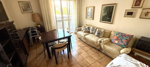 3 Schlafzimmer Wohnung in Corsico, Italy, Nr. 318549 5