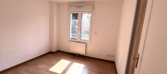 Apartamento de 2 dormitorios en Bouffemont, France No. 179028 5