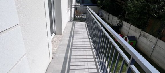 Apartamento de 2 dormitorios en Bouffemont, France No. 179028 3