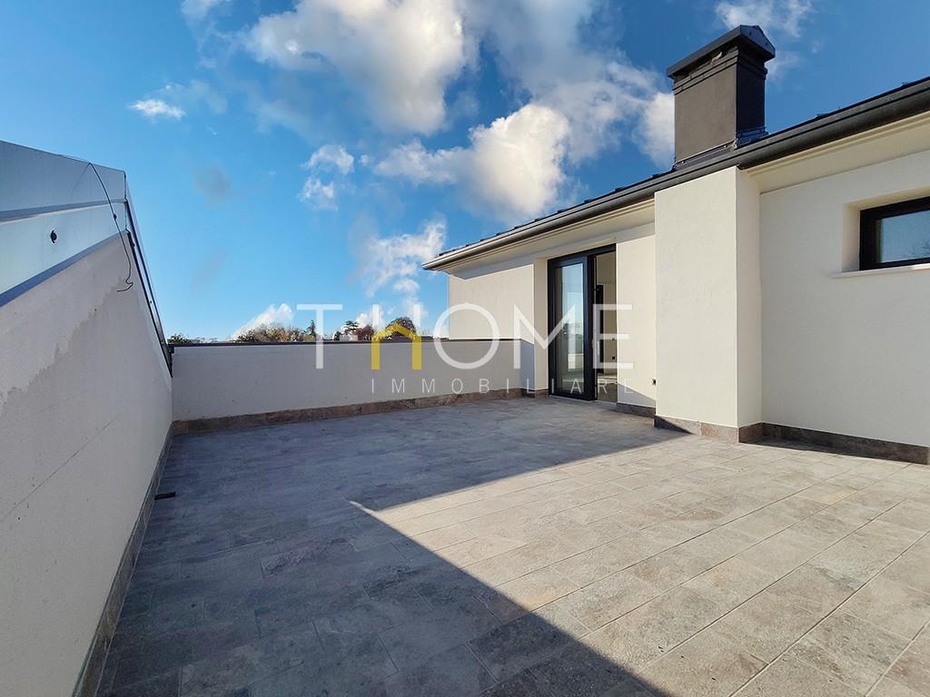 6غرفة بانتهاوس في Cassola, Italy رقم 2103