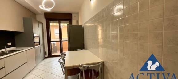 Apartamento de 3 divisões em Busto Arsizio, Italy N.º 334214 41