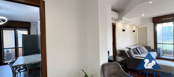 Apartamento de 3 divisões em Busto Arsizio, Italy N.º 334214 30