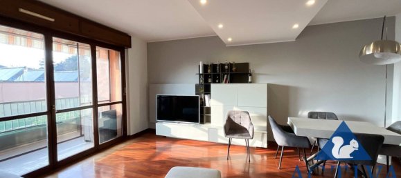 Apartamento de 3 divisões em Busto Arsizio, Italy N.º 334214 6