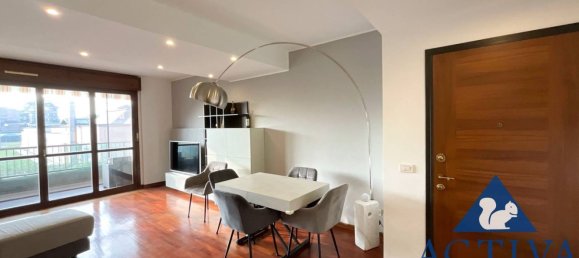 Apartamento de 3 divisões em Busto Arsizio, Italy N.º 334214 5