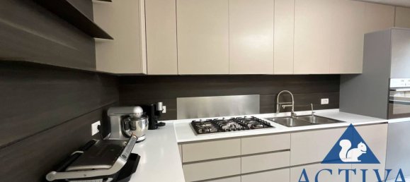 Apartamento de 3 divisões em Busto Arsizio, Italy N.º 334214 48