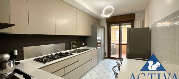 Apartamento de 3 divisões em Busto Arsizio, Italy N.º 334214 40