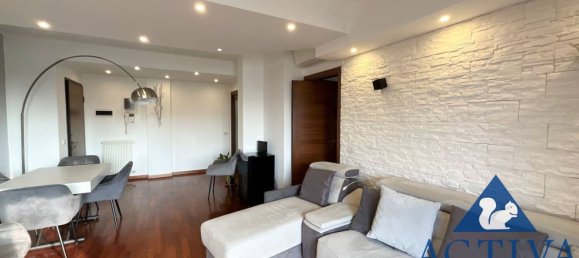 Apartamento de 3 divisões em Busto Arsizio, Italy N.º 334214 2