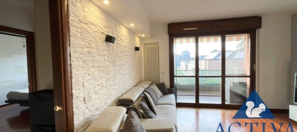 Apartamento de 3 divisões em Busto Arsizio, Italy N.º 334214 21