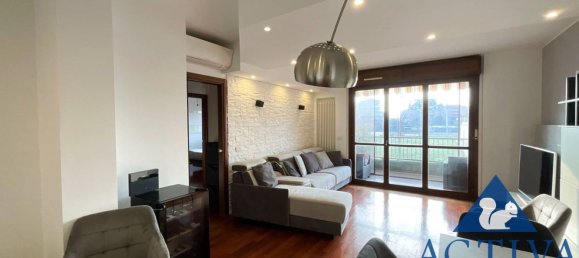 Apartamento de 3 divisões em Busto Arsizio, Italy N.º 334214 17