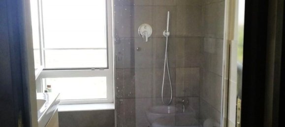 Studio in Rome, Italy No. 303399 11