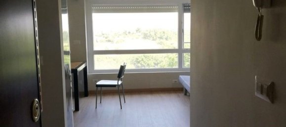 Studio in Rome, Italy No. 303399 2