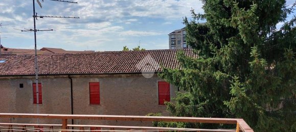 1 bedroom Penthouse in Ferrara, Italy No. 273304 2