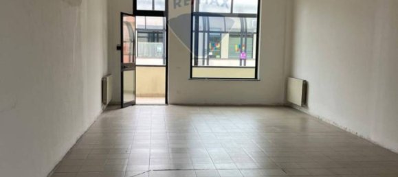 1 room Commercial property in San Donato Milanese, Italy No. 57000 4