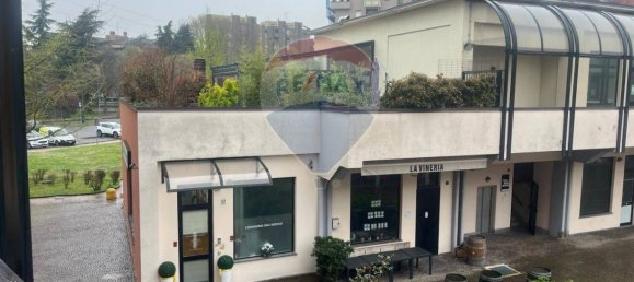 1 room Commercial property in San Donato Milanese, Italy No. 57000 2