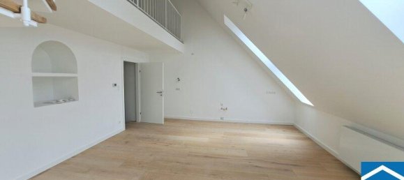2 rooms Apartment in Wieden, Austria No. 226616 2