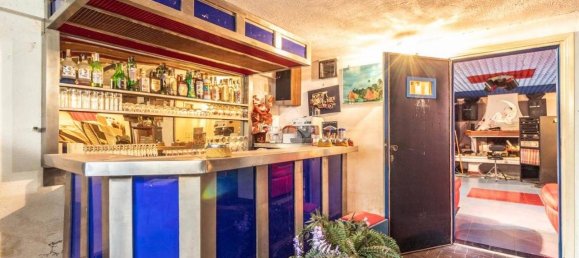 Villa de 5 dormitorios en Sutri, Italy No. 93388 26