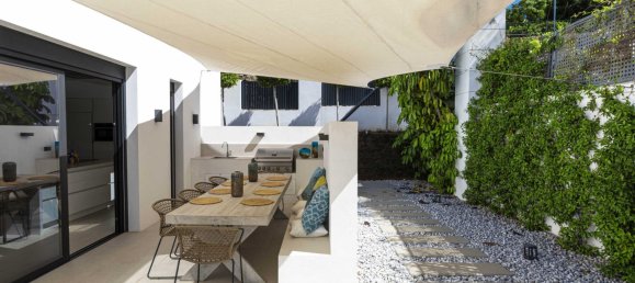 5 bedrooms Villa in Benahavis, Spain No. 4571 29