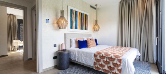 5 bedrooms Villa in Benahavis, Spain No. 4571 12