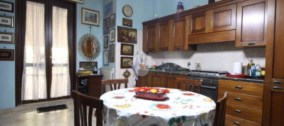 2 غرف نوم شقة في Rome, Italy رقم 381024 9