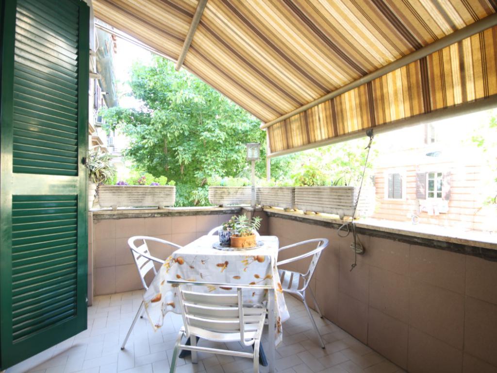 2 غرف نوم شقة في Rome, Italy رقم 381024