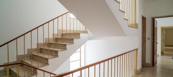 9 Schlafzimmer Wohnung in Palermo, Italy, Nr. 376819 2