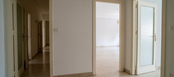 9 Schlafzimmer Wohnung in Palermo, Italy, Nr. 376819 4