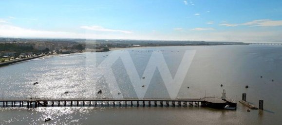 511m² Building in Alcochete, Portugal No. 69402 33